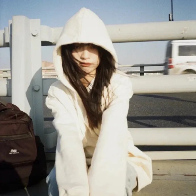 百里莲花并蒂开